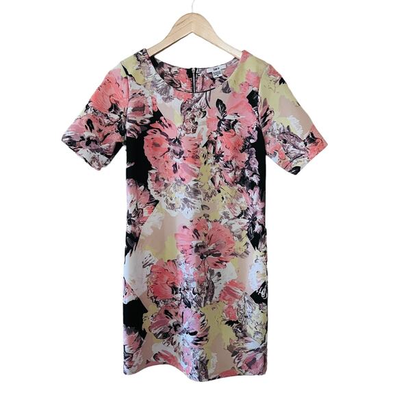 Bar lll ScubaMulticolored Floral Short Sleeve Sheath Dress Size Medium - Picture 6 of 6